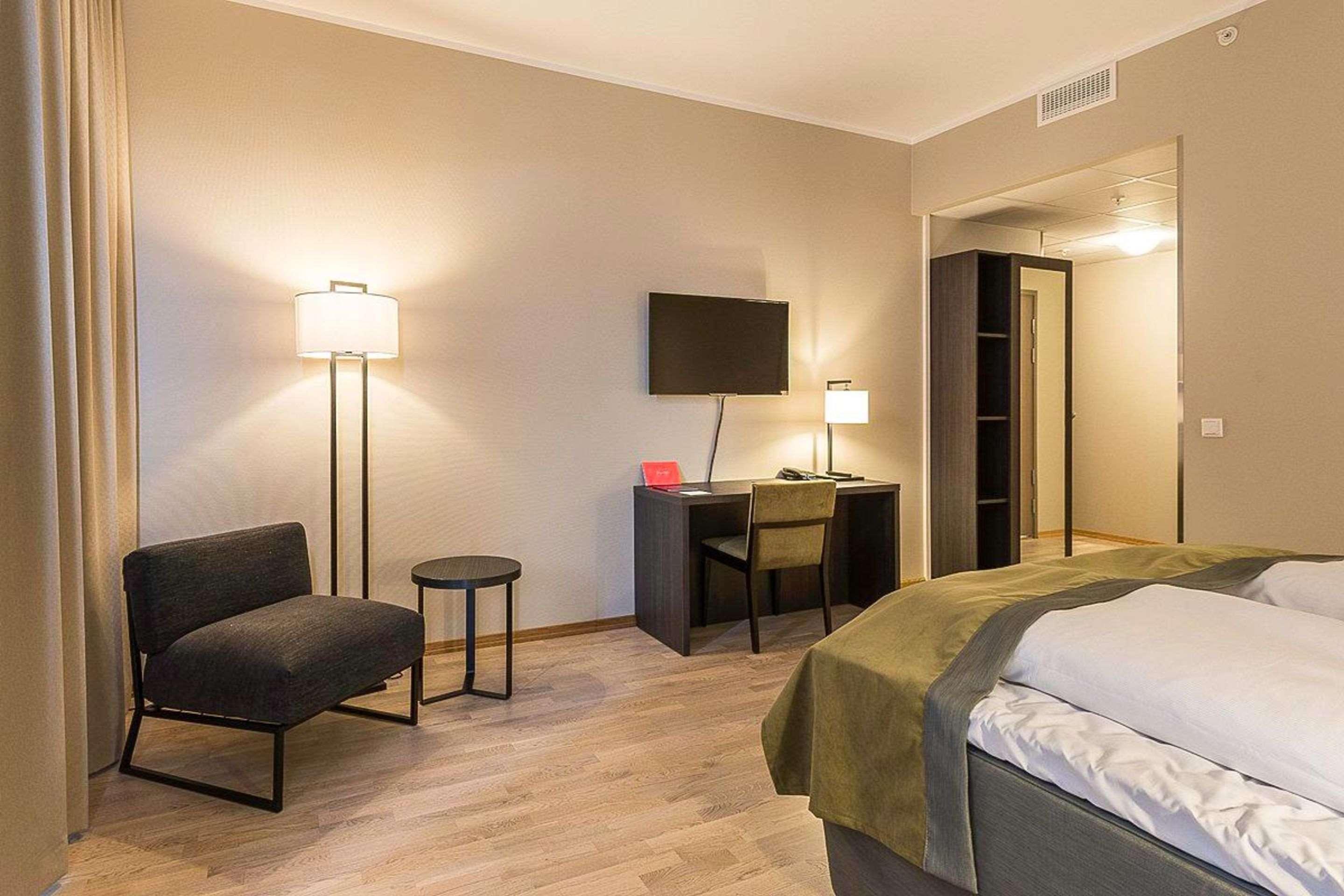 Home Hotel Helma Мо и Рана Екстериор снимка